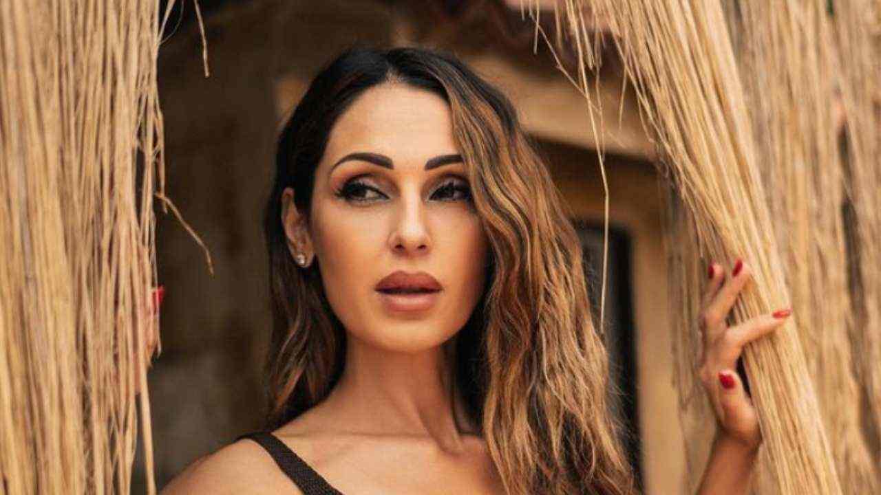 Anna-Tatangelo-passato-Arlex.it (1)