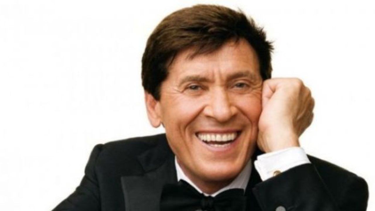 Gianni Morandi, infelizmente, não conseguiu mantê-lo dentro: toda a Itália se comoveu