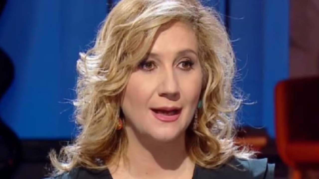 Serena Bortone e l'appello ai fan - Political24