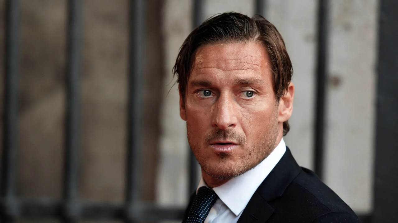 Francesco Totti lo ha fatto davanti ai figli - Arlex