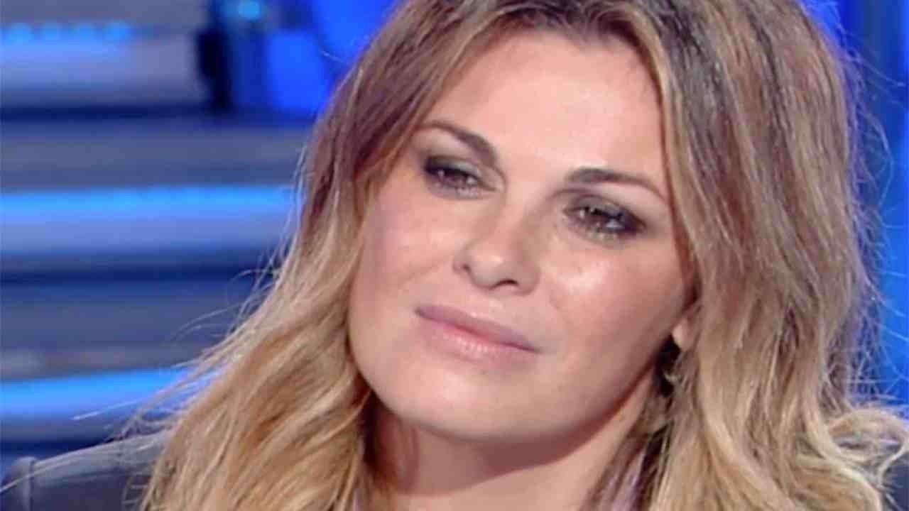 Vanessa Incontrada massacrata sul web - Arlex 