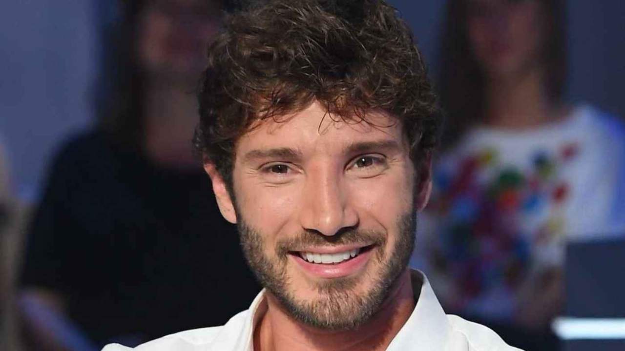 stefano de martino vorrebbe laurearsi-arlex.it