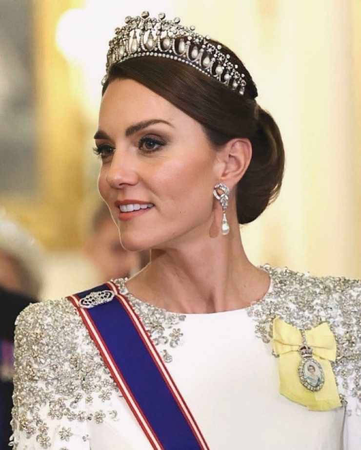 Kate Middleton look incoronazione 