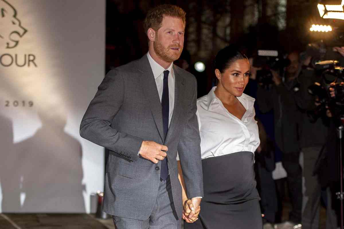 Meghan e Harry disastro economico