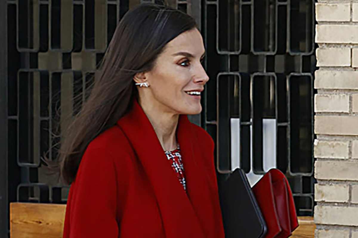 Letizia di Spagna il suo look 