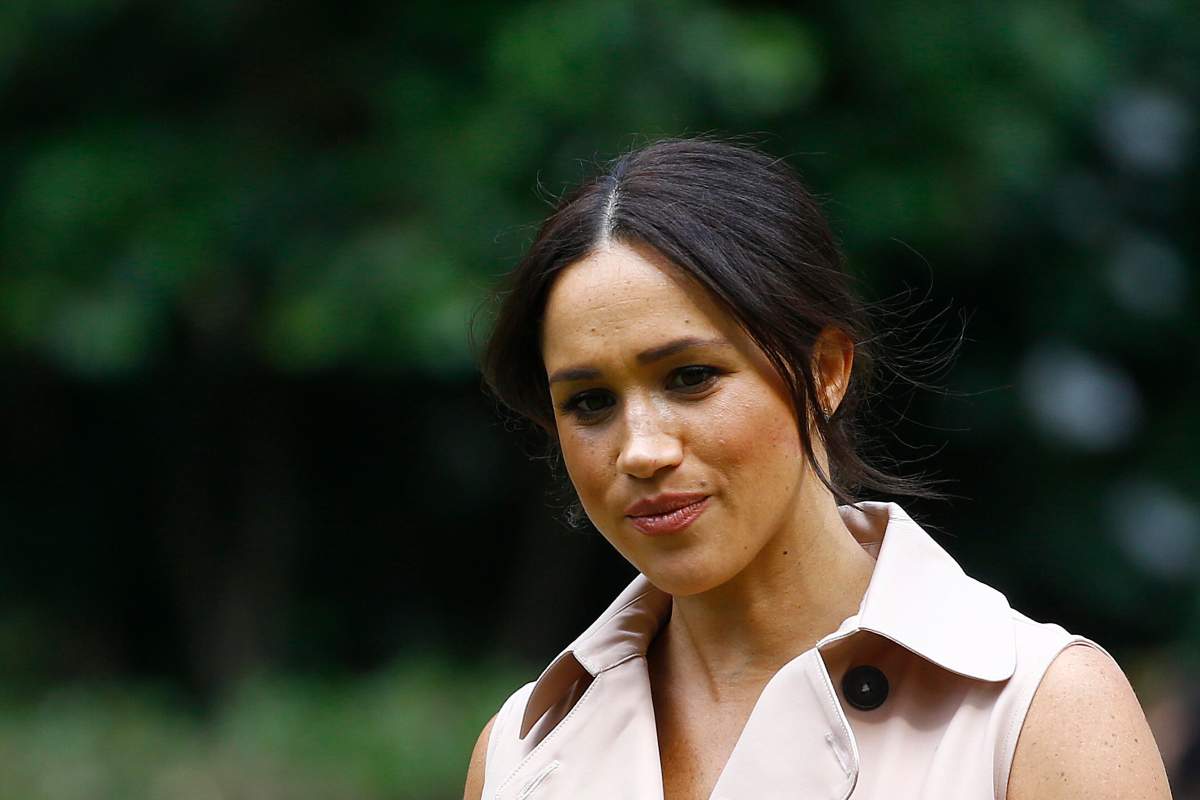 meghan markle incoronazione motivo assenza